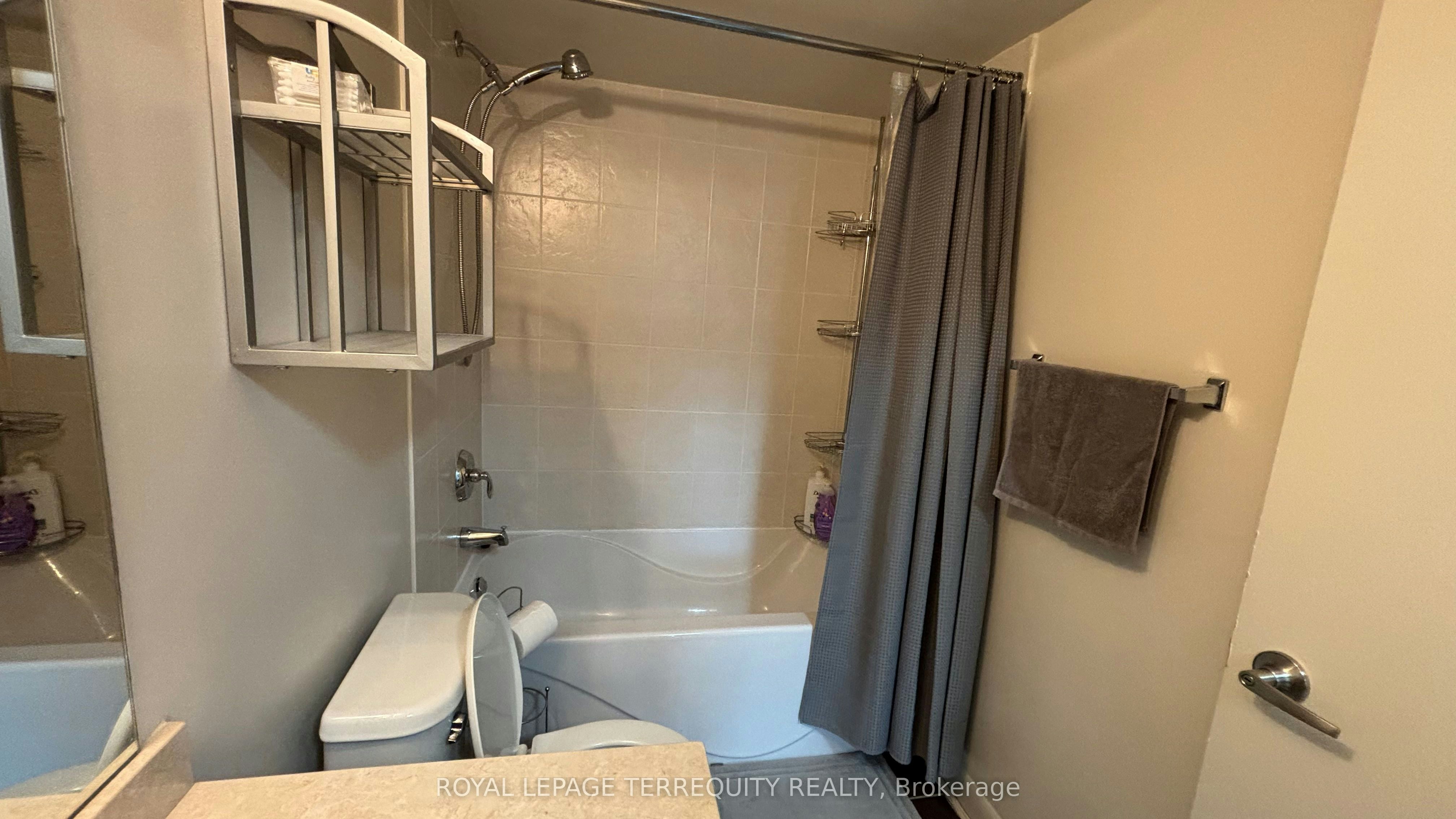 835-525 Wilson Avenue, Toronto, ON, M3H 0A7 - 28