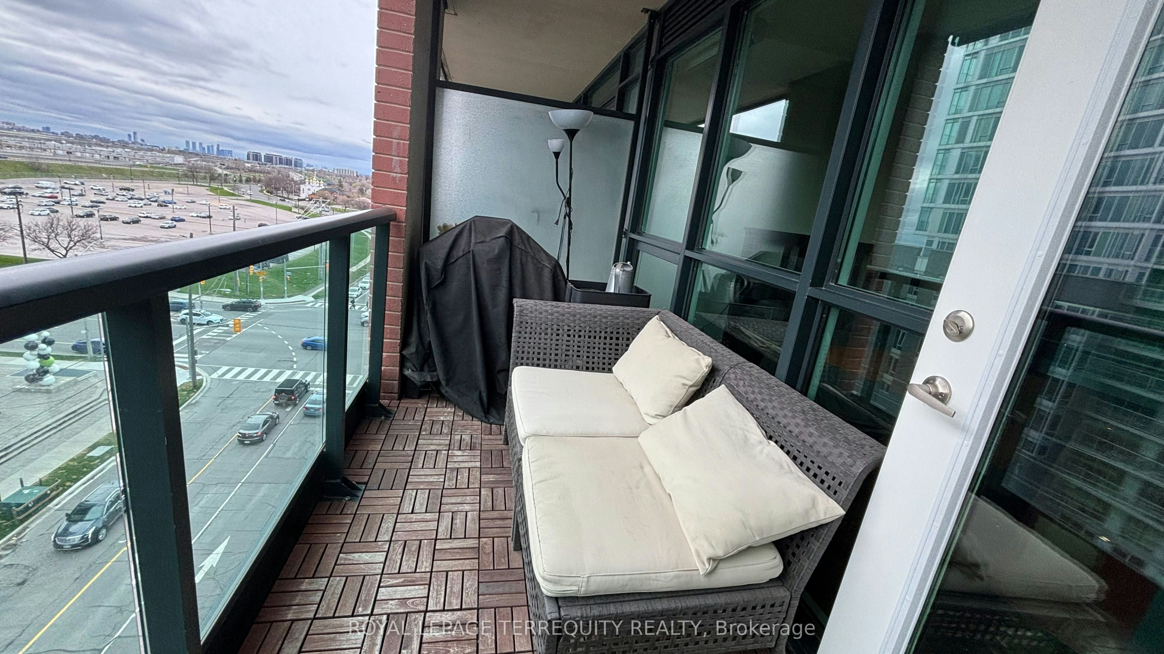 835-525 Wilson Avenue, Toronto, ON, M3H 0A7 - 17