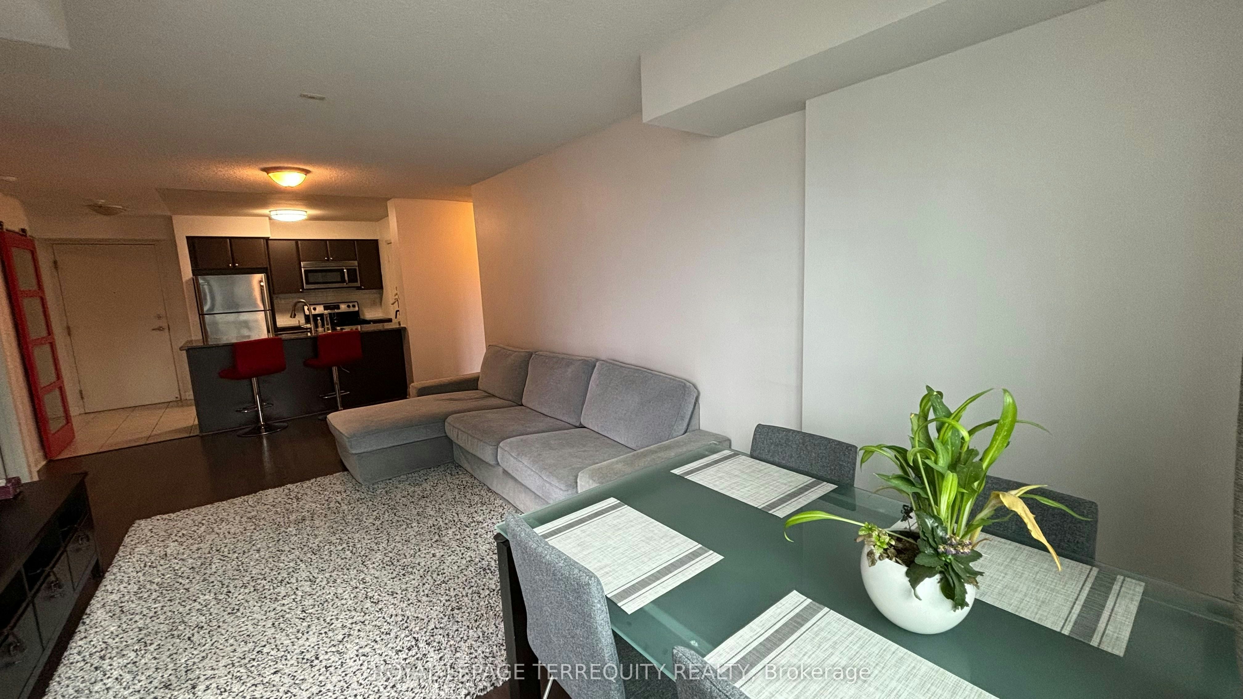 835-525 Wilson Avenue, Toronto, ON, M3H 0A7 - 9