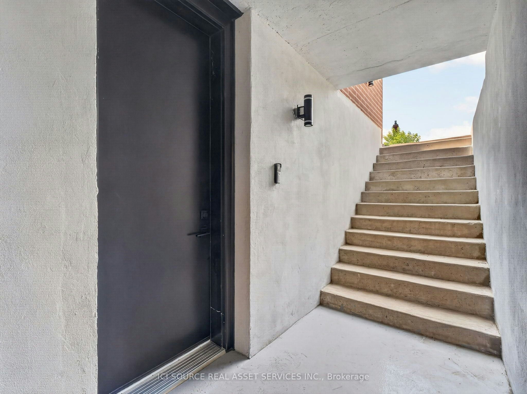 Unit 6-28 Norcross Road, Toronto, ON, M3H 2R4 - 24