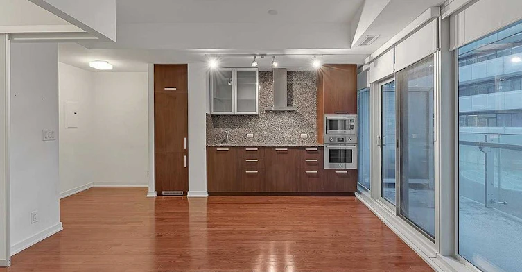 311-12 York Street, Toronto, ON, M5J 0A9 - 5