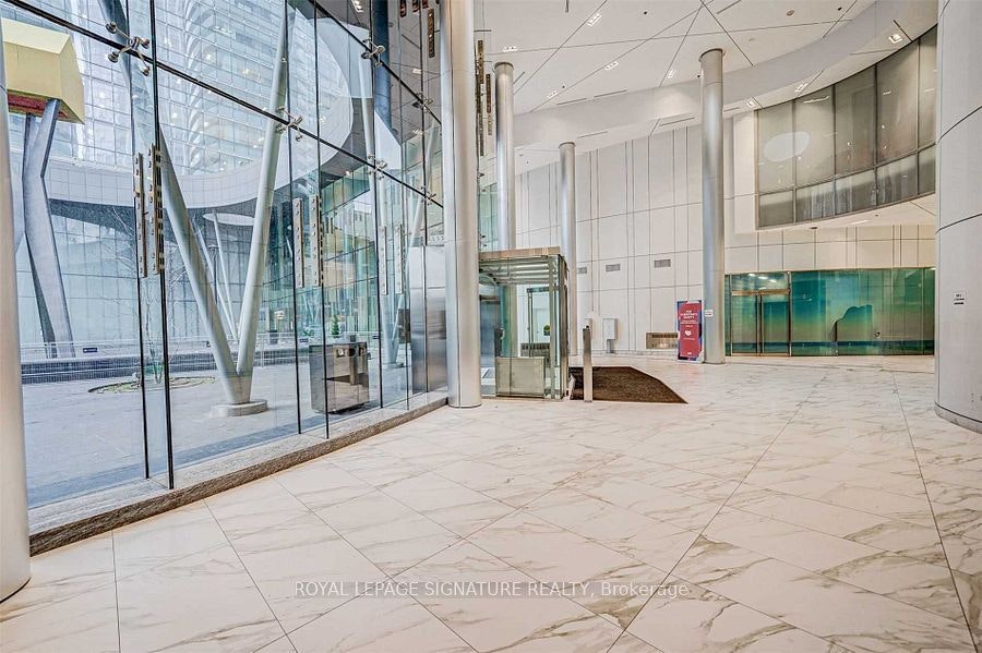 311-12 York Street, Toronto, ON, M5J 0A9 - 18