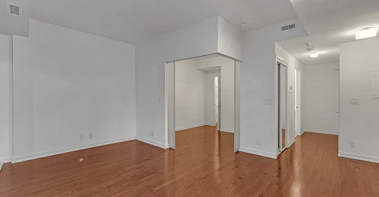 311-12 York Street, Toronto, ON, M5J 0A9 - 11