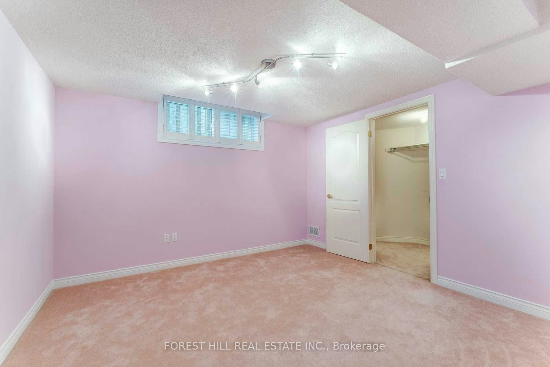 BSMT-198 Homewood Avenue, Toronto, ON, M2M 1K6 - 11