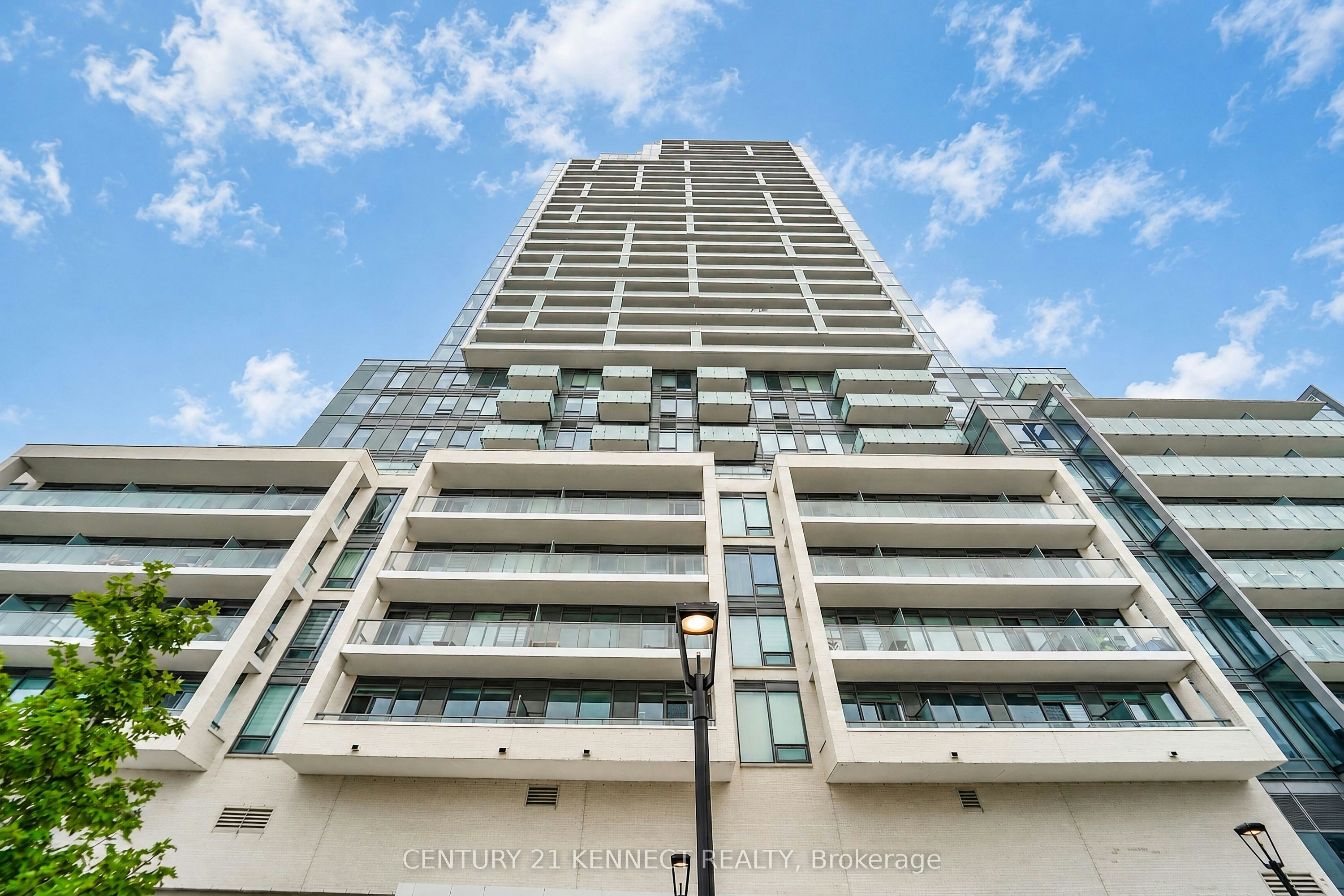 826-7 Golden Lion Heights, Toronto, ON, M2M 0C1
