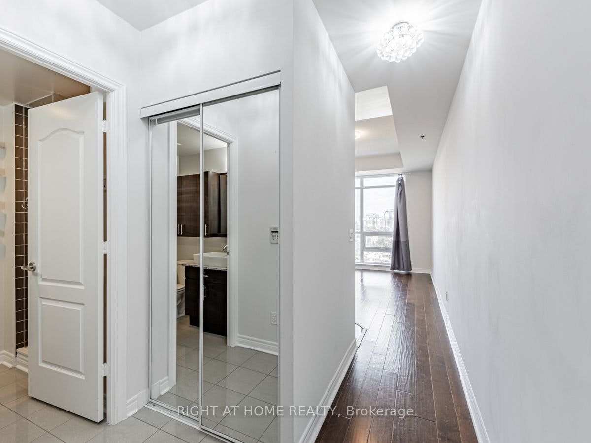 1008-2756 Old Leslie Street, Toronto, ON, M2K 0E2 - 3