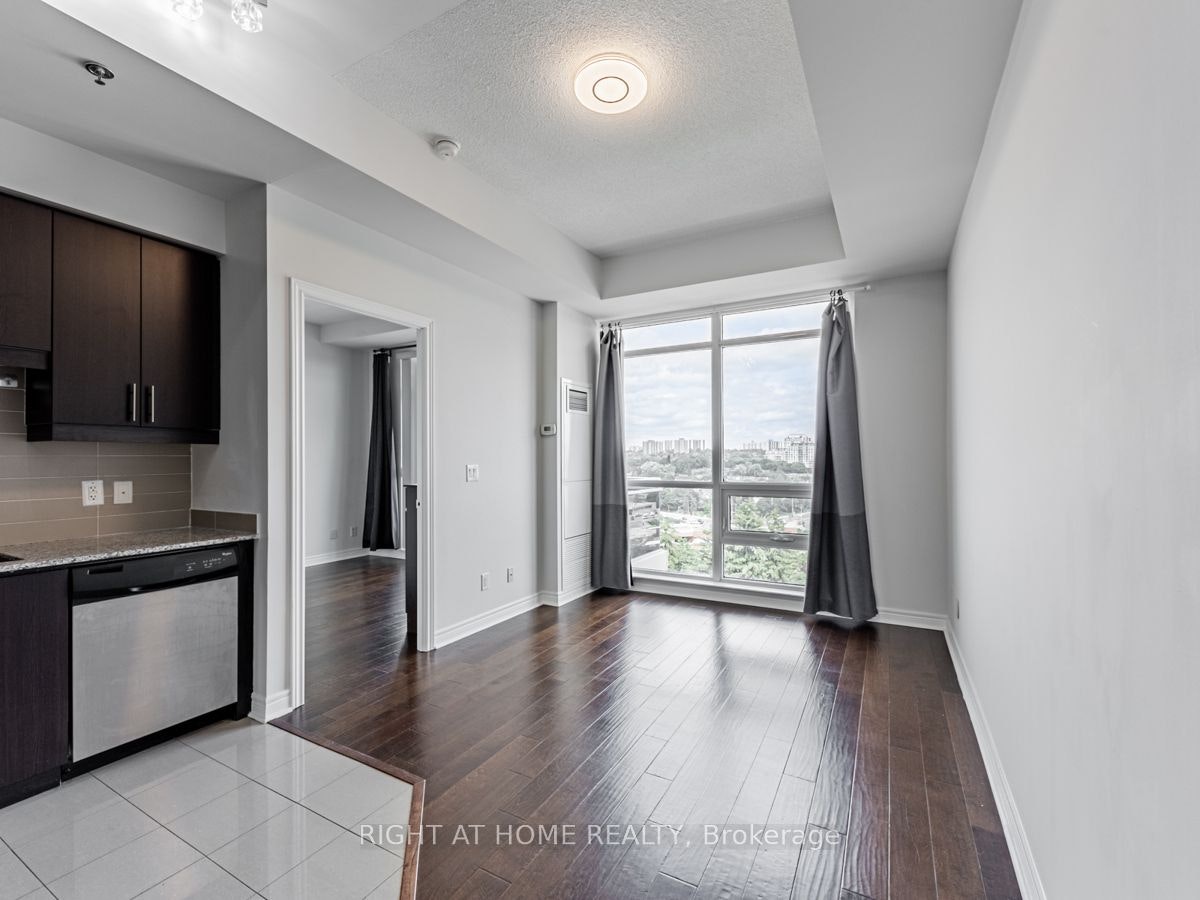 1008-2756 Old Leslie Street, Toronto, ON, M2K 0E2 - 4