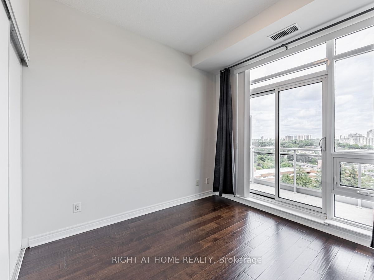 1008-2756 Old Leslie Street, Toronto, ON, M2K 0E2 - 8