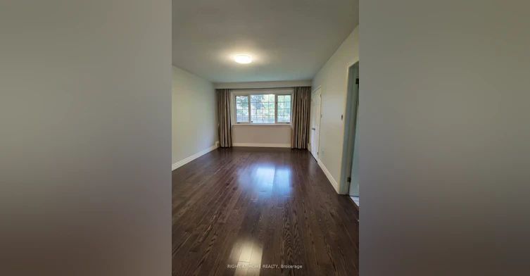 220 Newton Drive, Toronto, ON, M2M 2P3 - 6