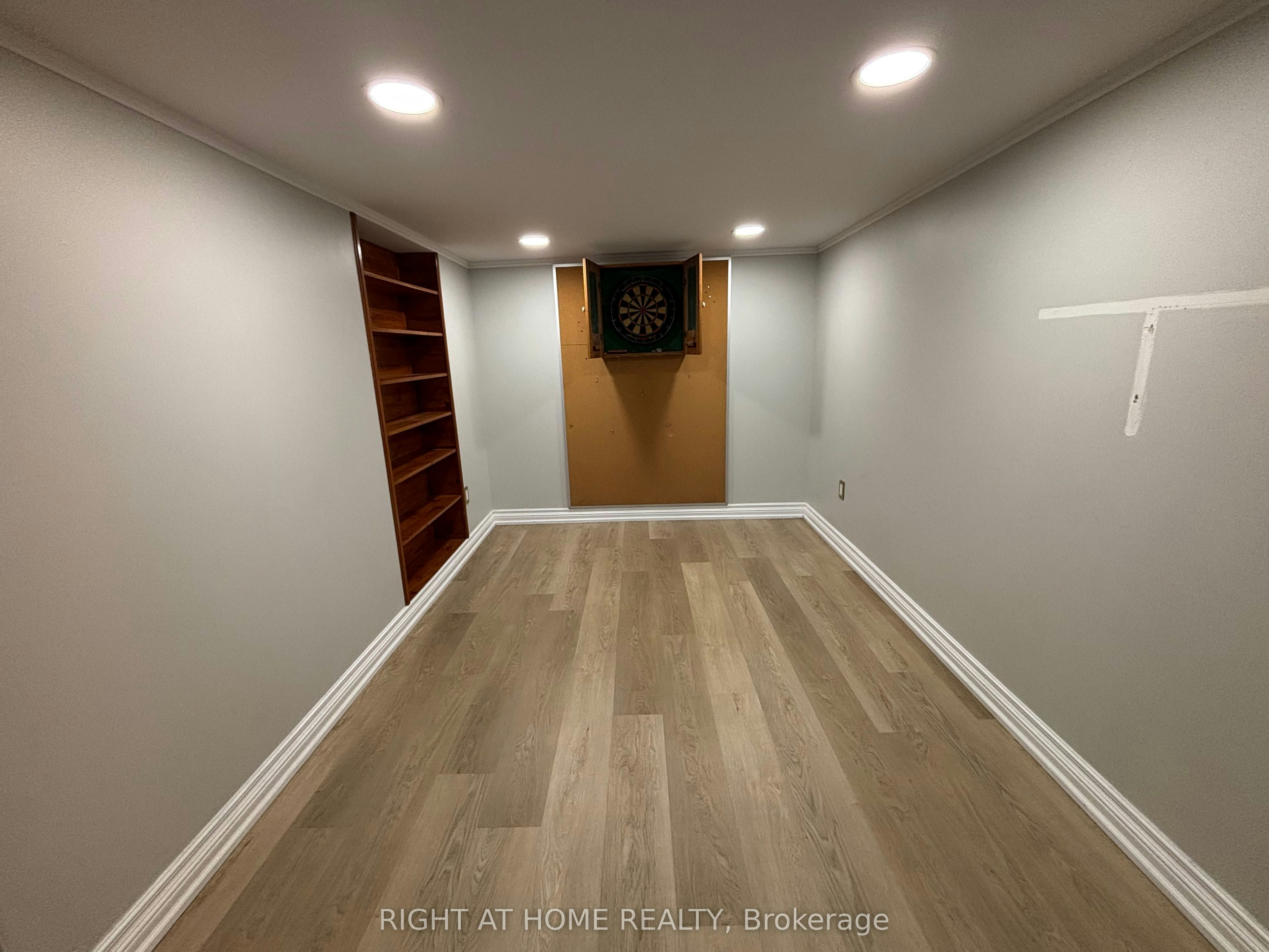 220 Newton Drive, Toronto, ON, M2M 2P3 - 15