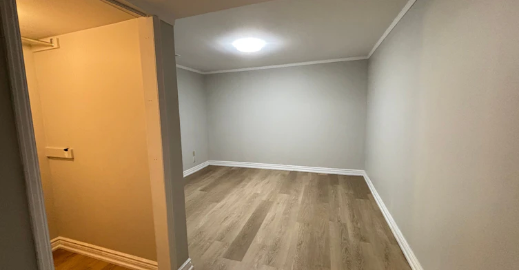 220 Newton Drive, Toronto, ON, M2M 2P3 - 17
