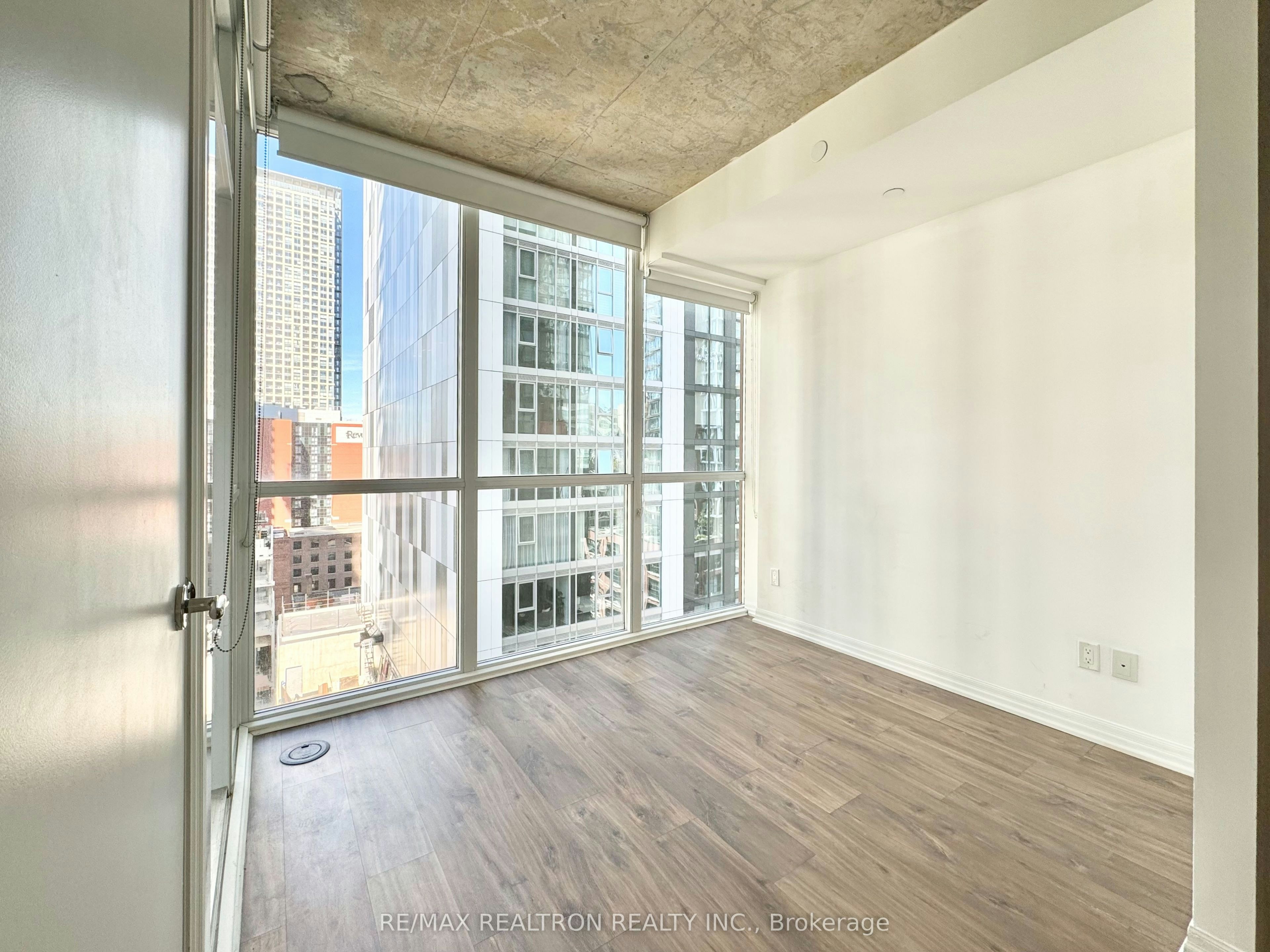 1216-88 Blue Jays Way, Toronto, ON, M5V 2G3 - 9