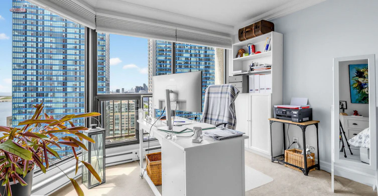 2104-65 Harbour Square, Toronto, ON, M5J 2L4 - 19