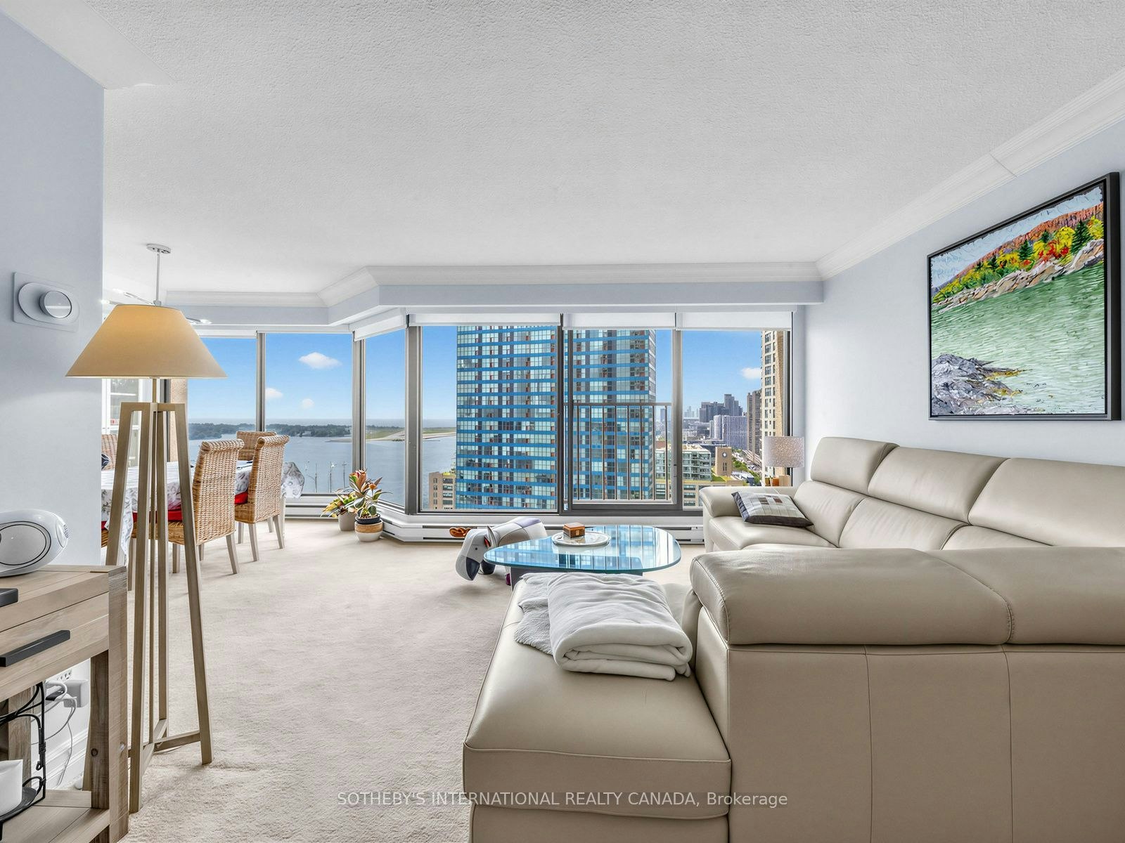 2104-65 Harbour Square, Toronto, ON, M5J 2L4 - 5