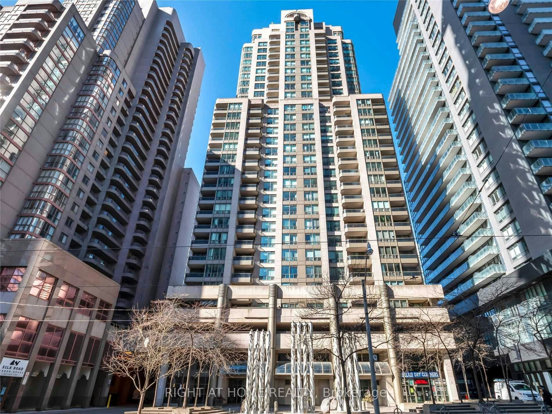 2306-750 Bay Street, Toronto, ON, M5G 1N6