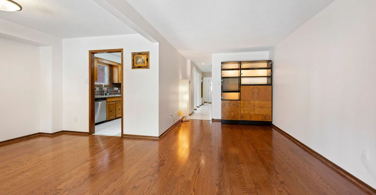 154 Robert Hicks Drive, Toronto, ON, M2R 3R5 - 12
