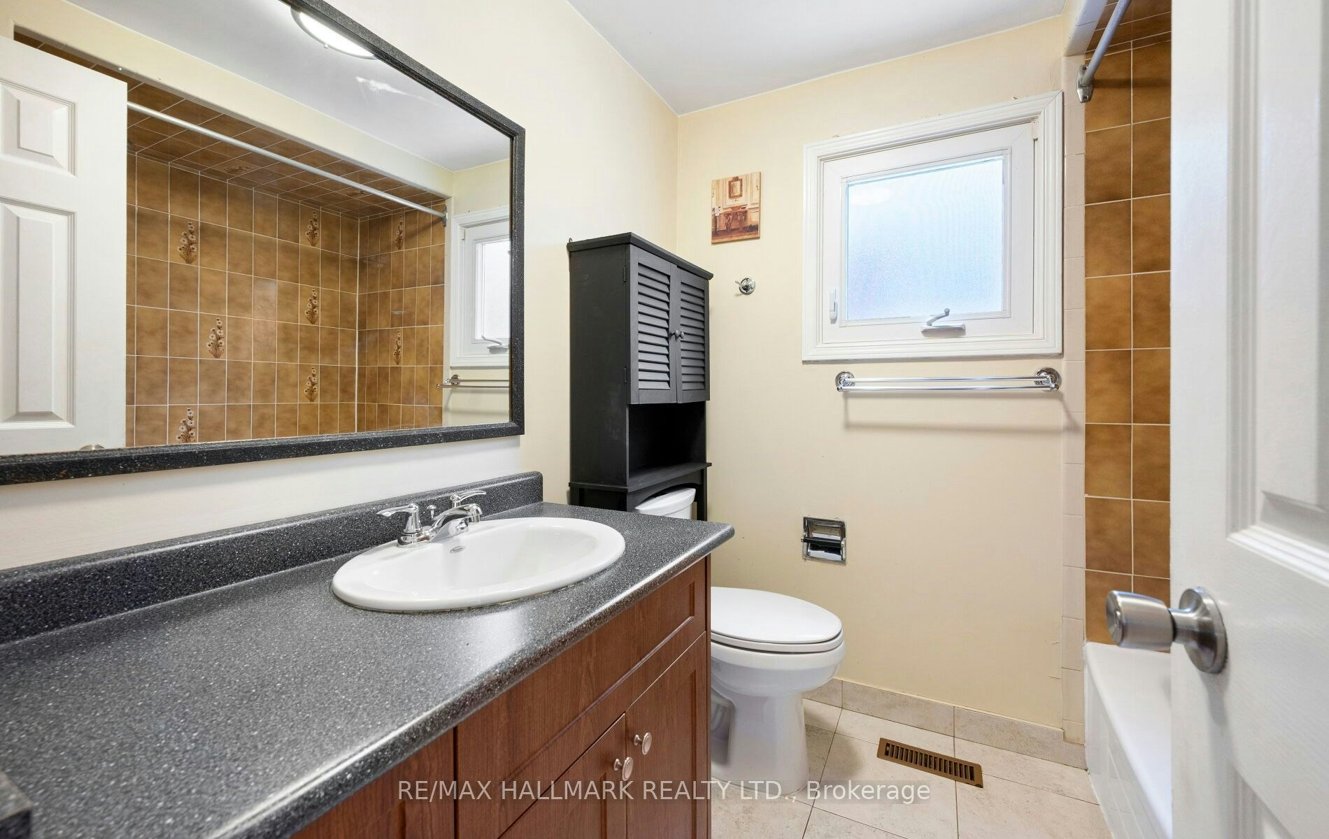 154 Robert Hicks Drive, Toronto, ON, M2R 3R5 - 50