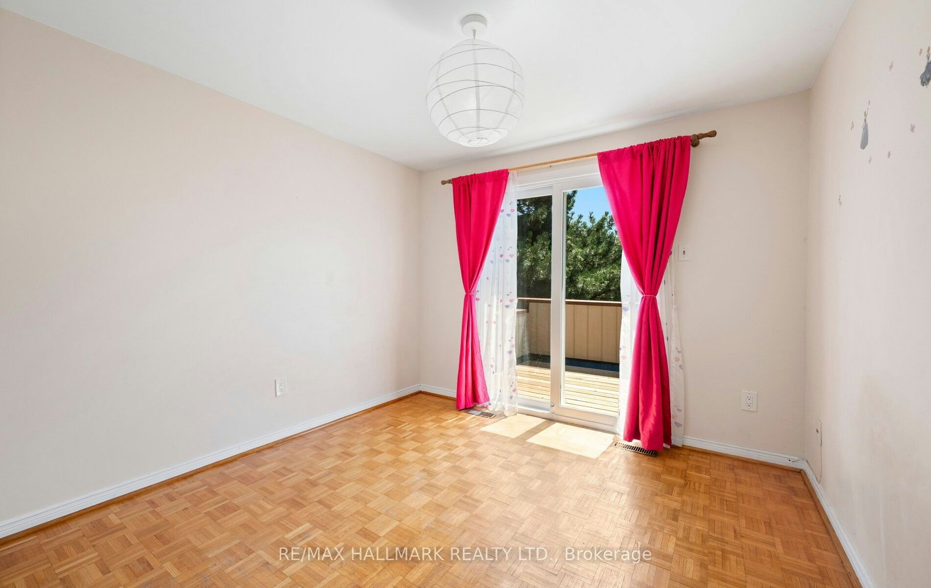 154 Robert Hicks Drive, Toronto, ON, M2R 3R5 - 37