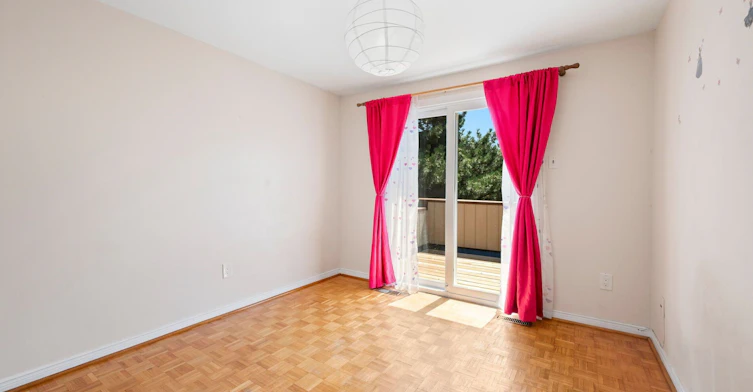 154 Robert Hicks Drive, Toronto, ON, M2R 3R5 - 37
