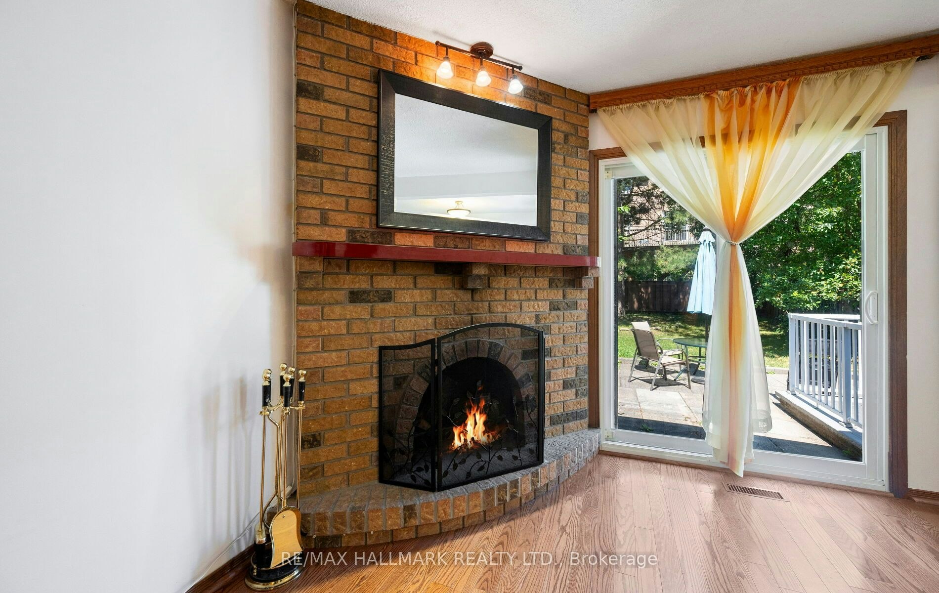 154 Robert Hicks Drive, Toronto, ON, M2R 3R5 - 10