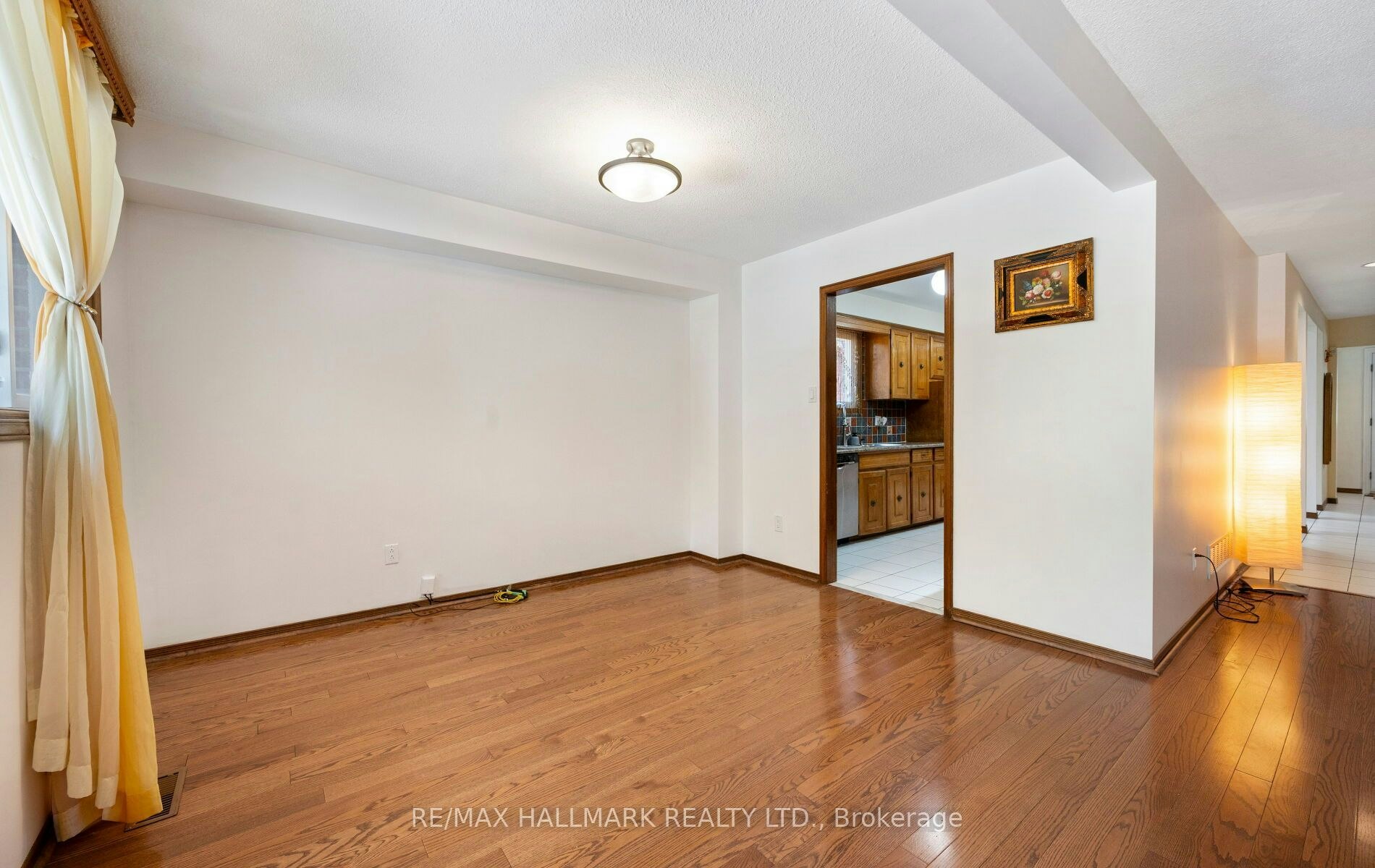 154 Robert Hicks Drive, Toronto, ON, M2R 3R5 - 14