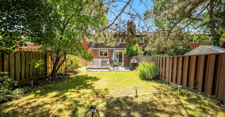154 Robert Hicks Drive, Toronto, ON, M2R 3R5 - 48
