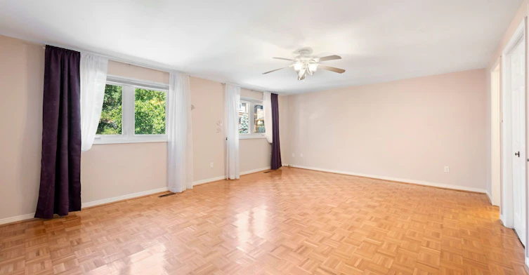 154 Robert Hicks Drive, Toronto, ON, M2R 3R5 - 26