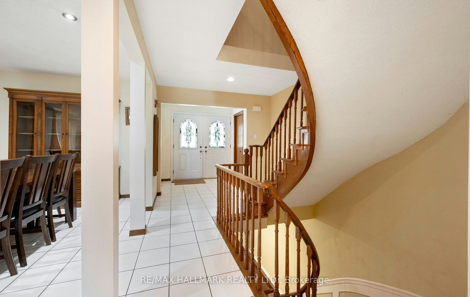154 Robert Hicks Drive, Toronto, ON, M2R 3R5 - 7