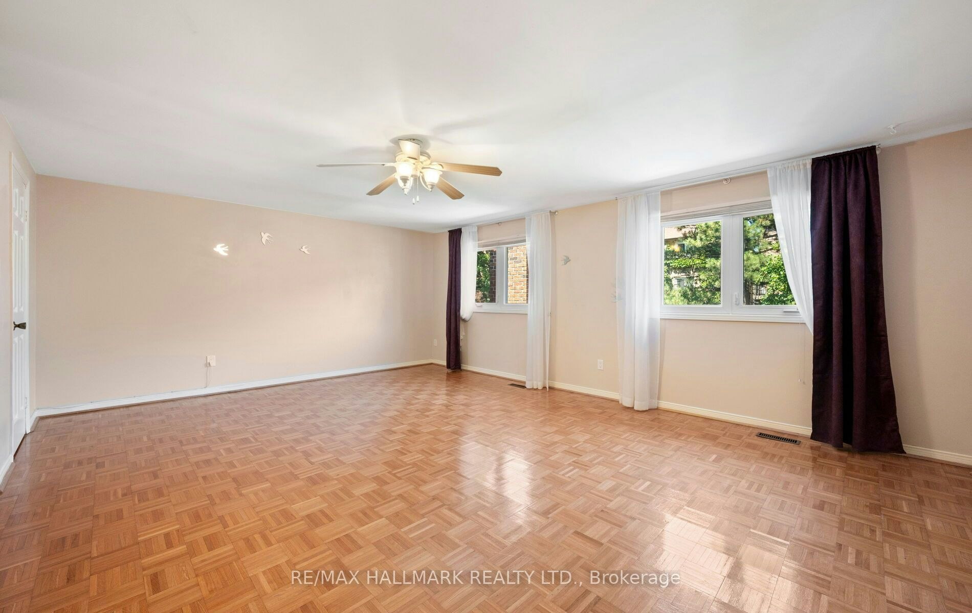 154 Robert Hicks Drive, Toronto, ON, M2R 3R5 - 28