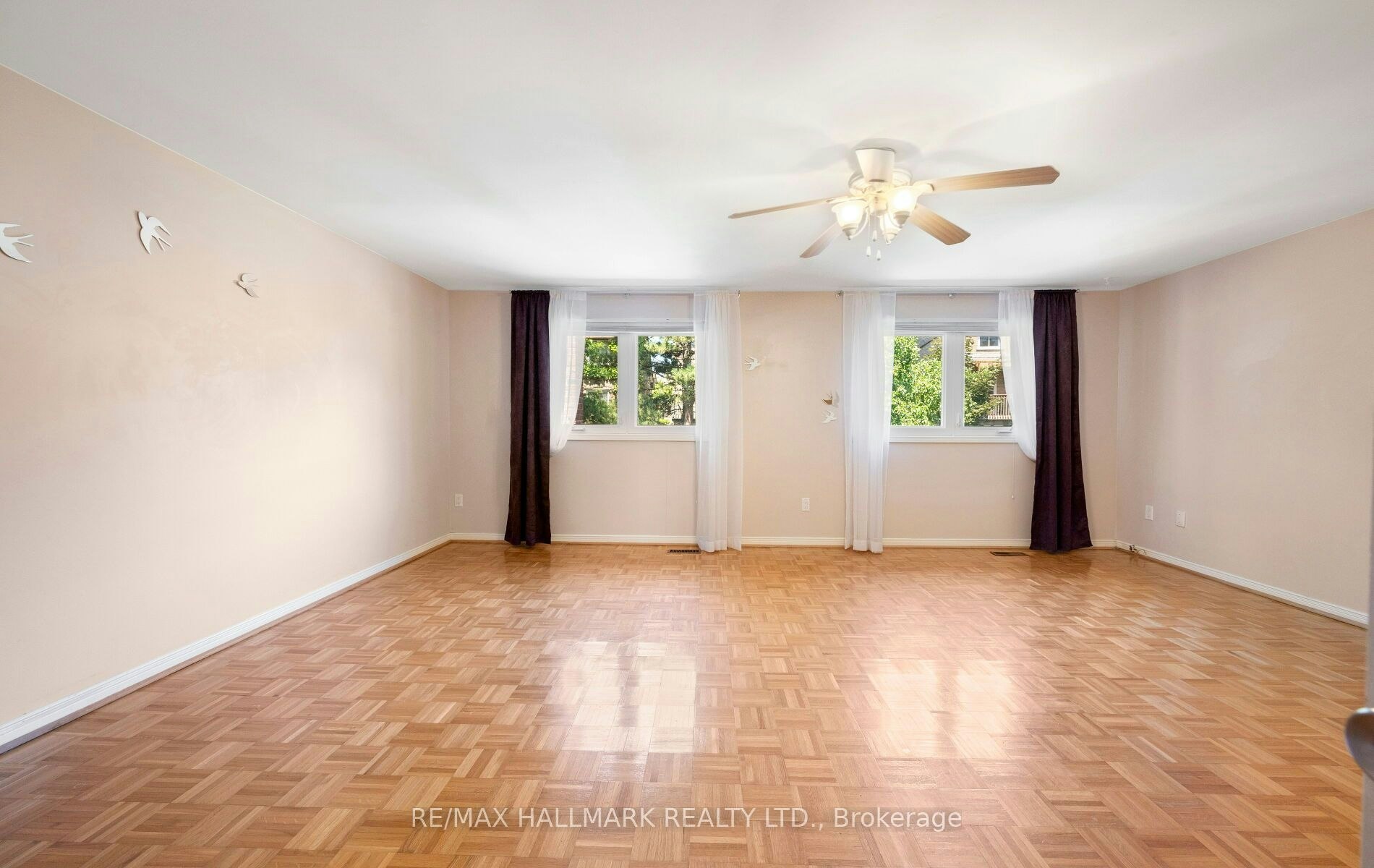 154 Robert Hicks Drive, Toronto, ON, M2R 3R5 - 25