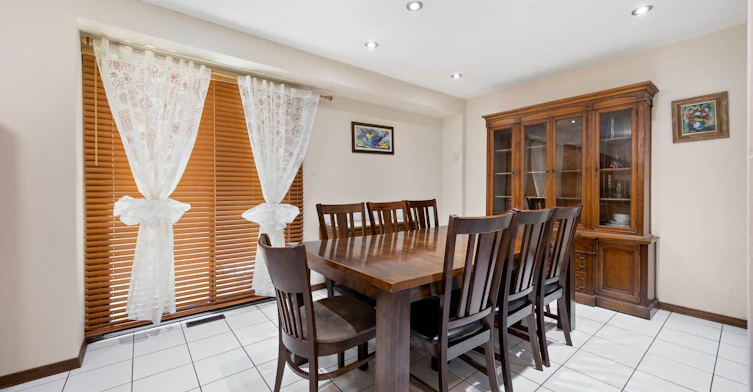 154 Robert Hicks Drive, Toronto, ON, M2R 3R5 - 21