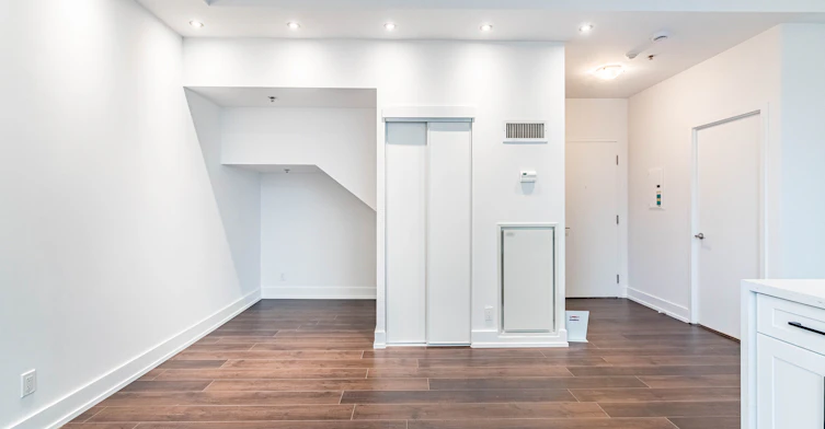 UPH 11-21 Nelson Street, Toronto, ON, M5V 1T8 - 14