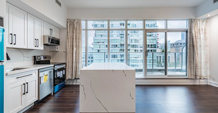 UPH 11-21 Nelson Street, Toronto, ON, M5V 1T8 - 8