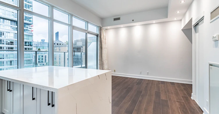 UPH 11-21 Nelson Street, Toronto, ON, M5V 1T8 - 9