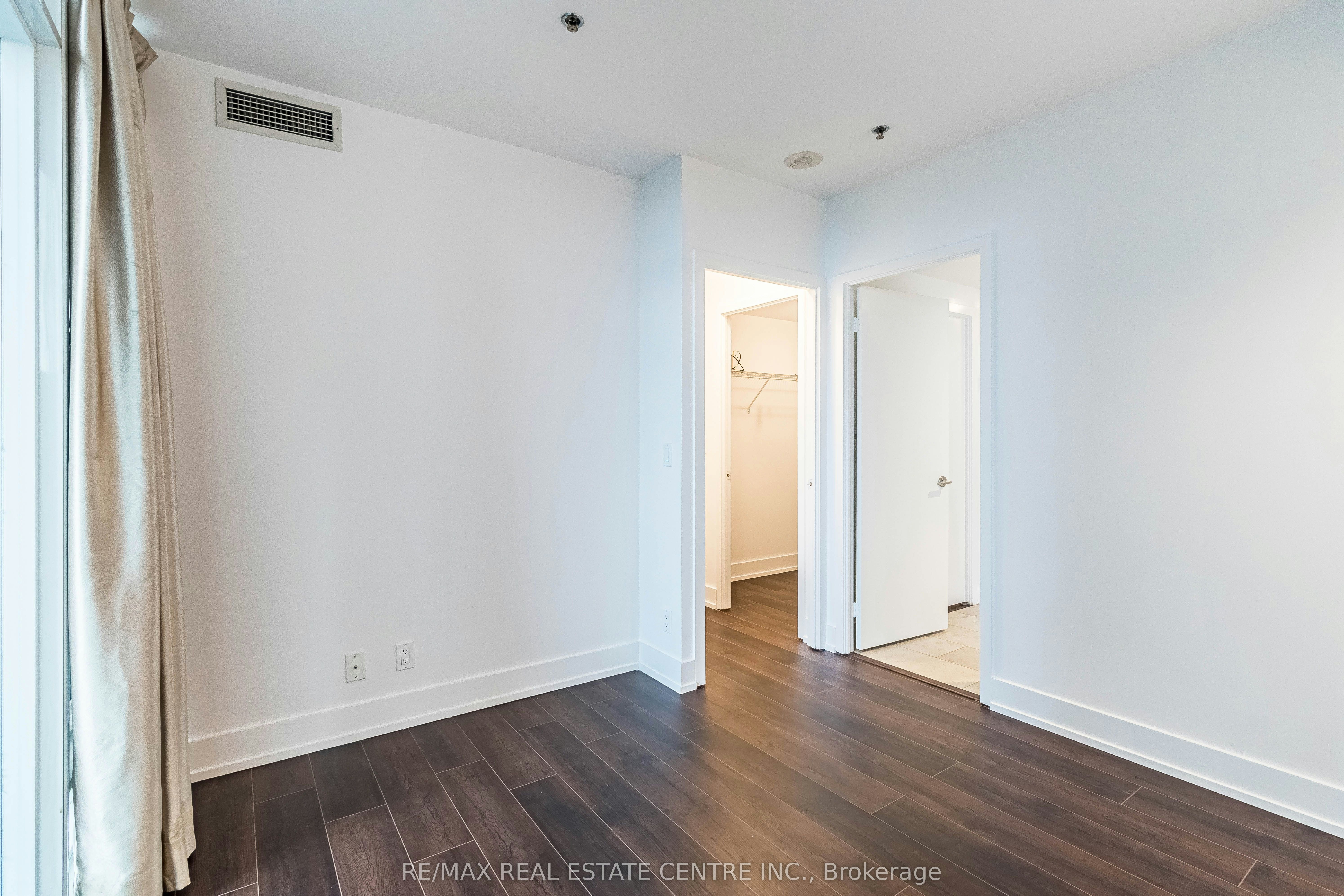 UPH 11-21 Nelson Street, Toronto, ON, M5V 1T8 - 20