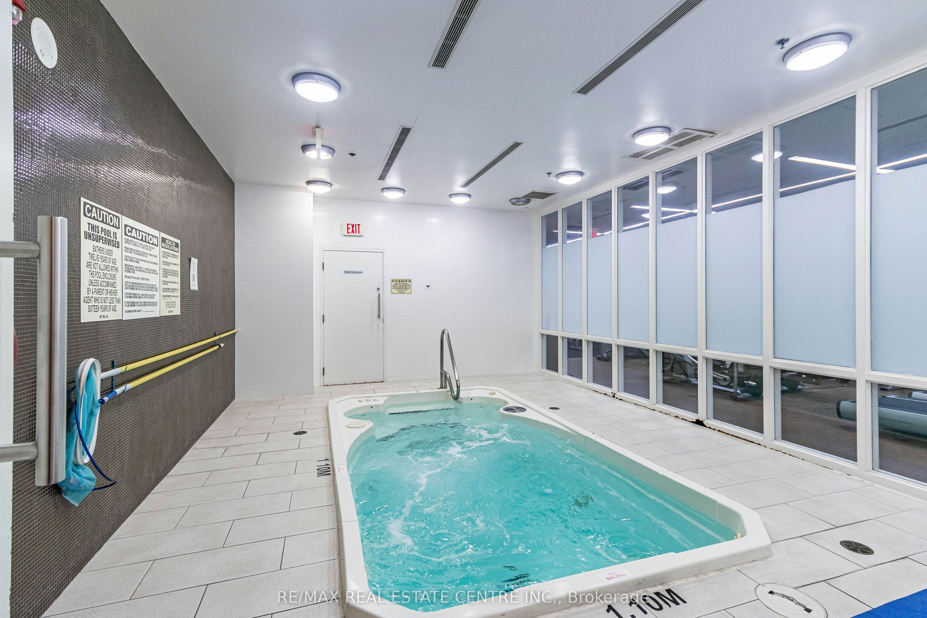 UPH 11-21 Nelson Street, Toronto, ON, M5V 1T8 - 28