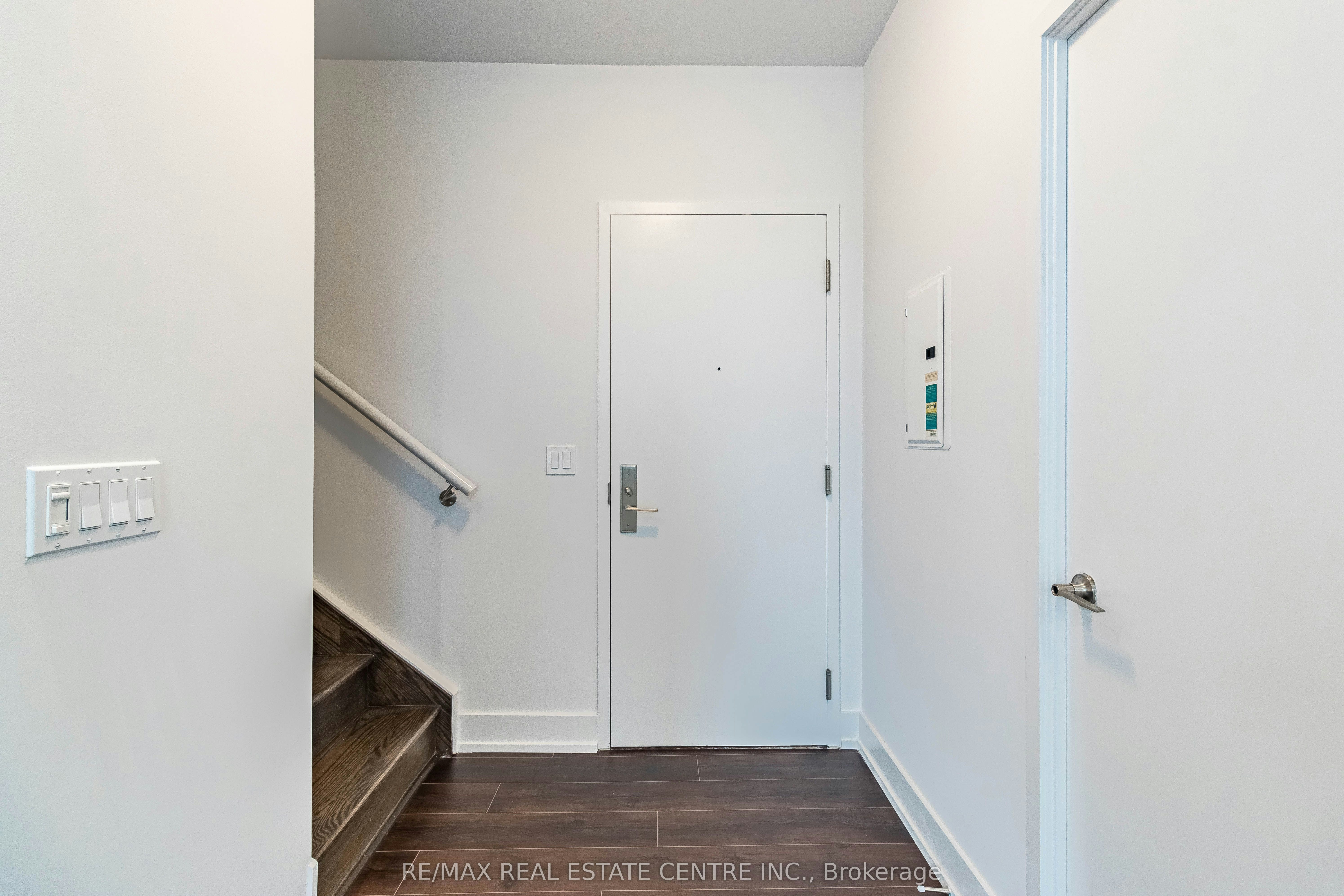 UPH 11-21 Nelson Street, Toronto, ON, M5V 1T8 - 5