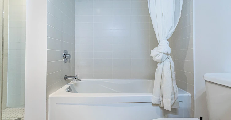 UPH 11-21 Nelson Street, Toronto, ON, M5V 1T8 - 22