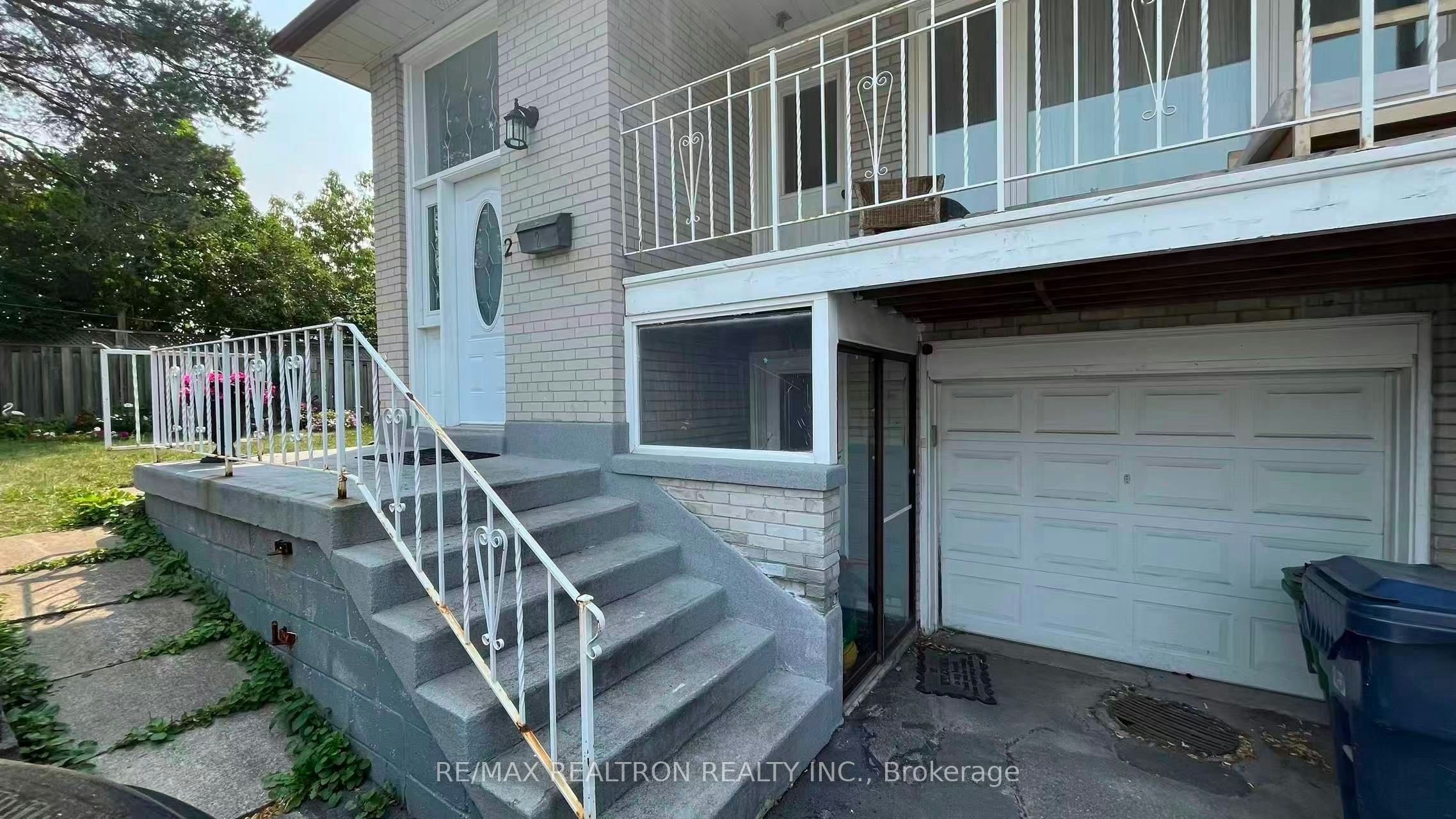 Bsmt-2 Greyhound Drive, Toronto, ON, M2H 1K3