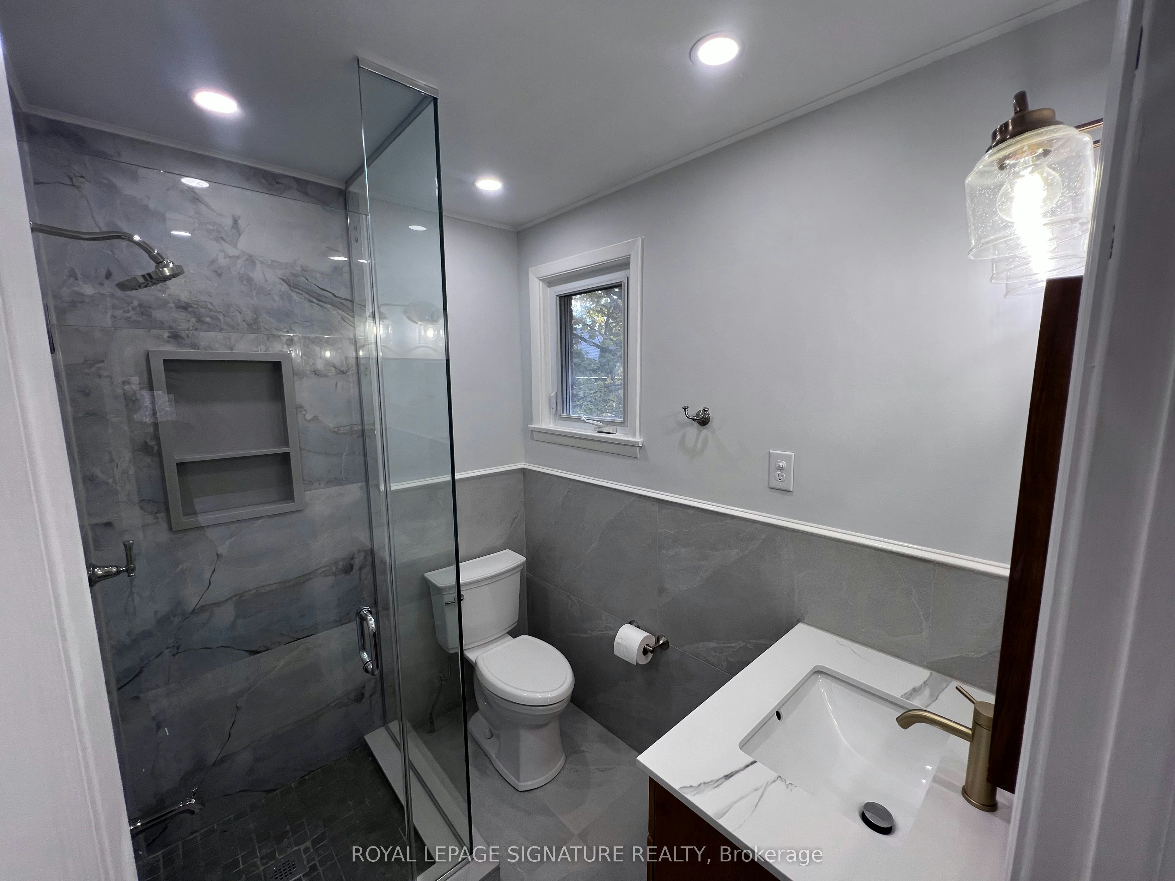 195 Upper Canada Drive, Toronto, ON, M2P 1T2 - 17