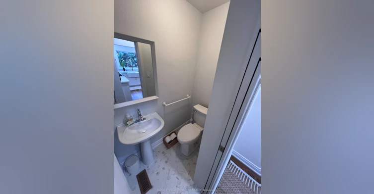 195 Upper Canada Drive, Toronto, ON, M2P 1T2 - 11