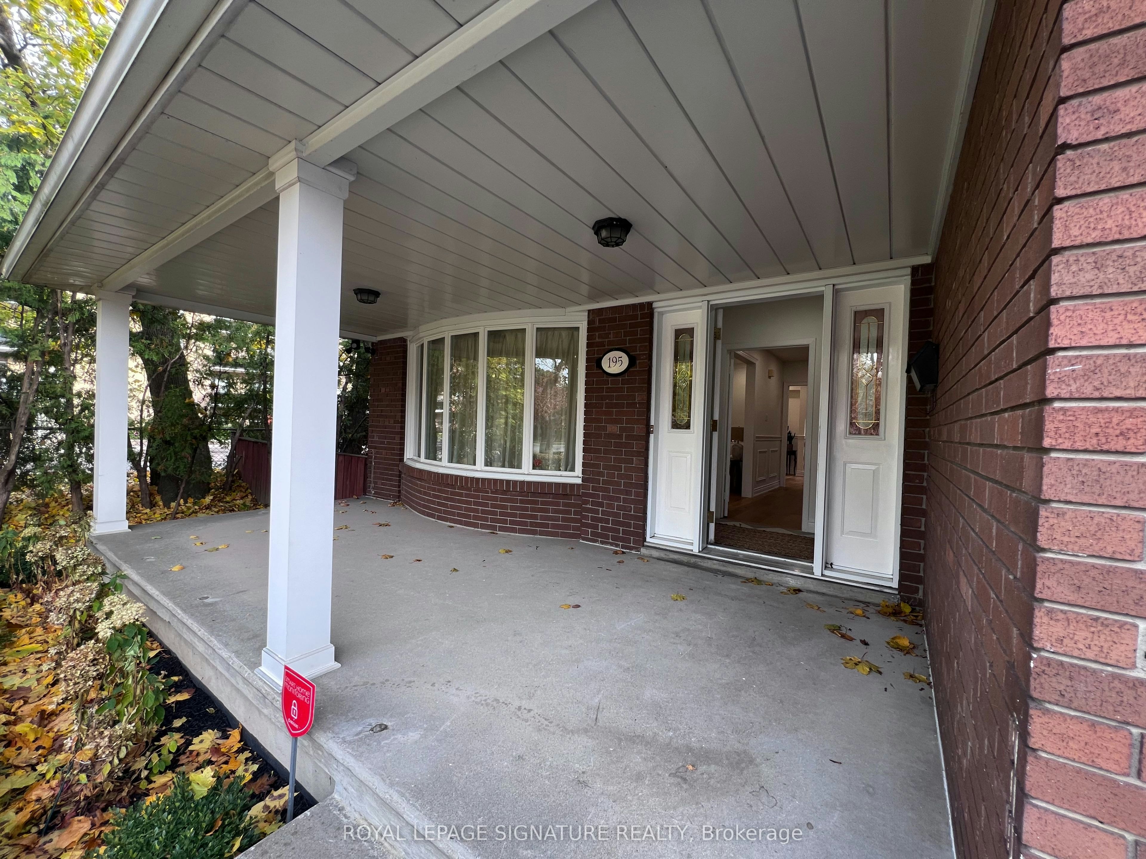 195 Upper Canada Drive, Toronto, ON, M2P 1T2 - 2