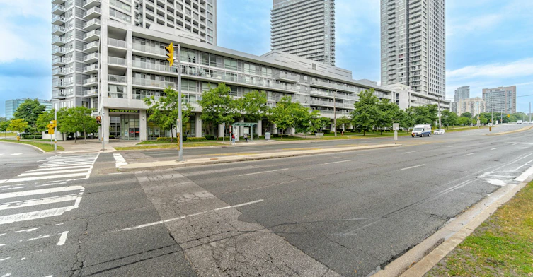 335-2035 Sheppard Avenue E, Toronto, ON, M2J 0A8 - 13