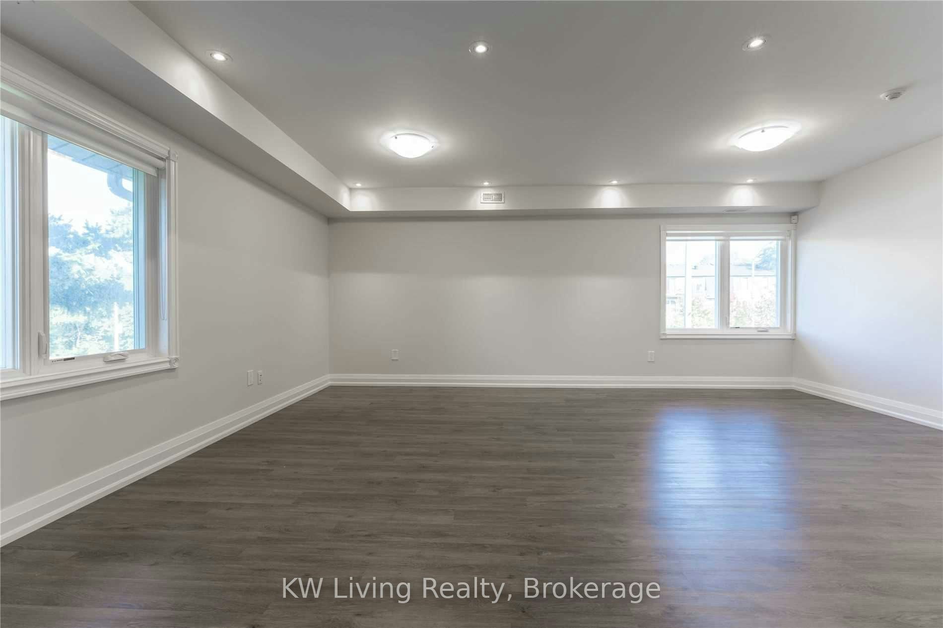 4-64 Overton Crescent, Toronto, ON, M3B 2V2 - 4