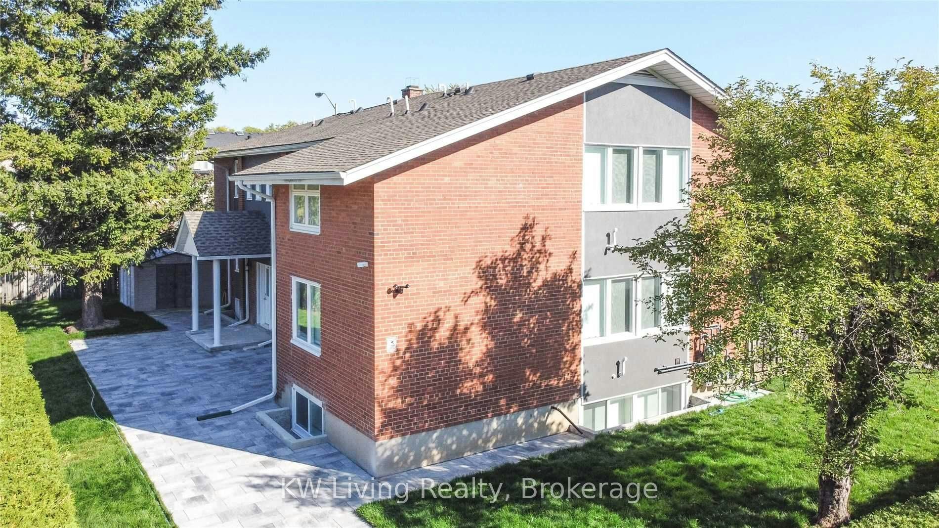 4-64 Overton Crescent, Toronto, ON, M3B 2V2 - 13