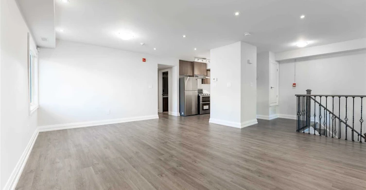 4-64 Overton Crescent, Toronto, ON, M3B 2V2 - 3
