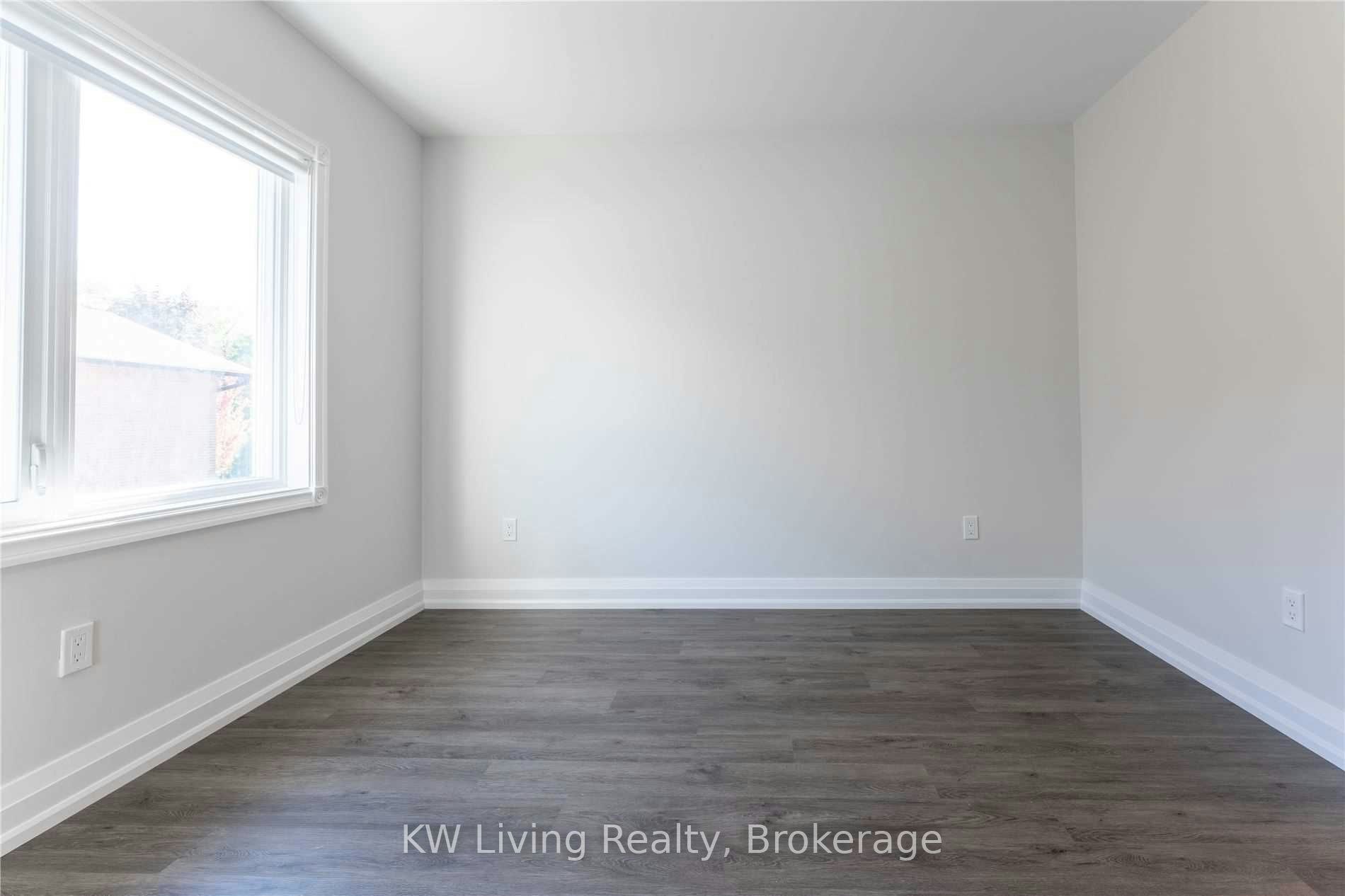4-64 Overton Crescent, Toronto, ON, M3B 2V2 - 8