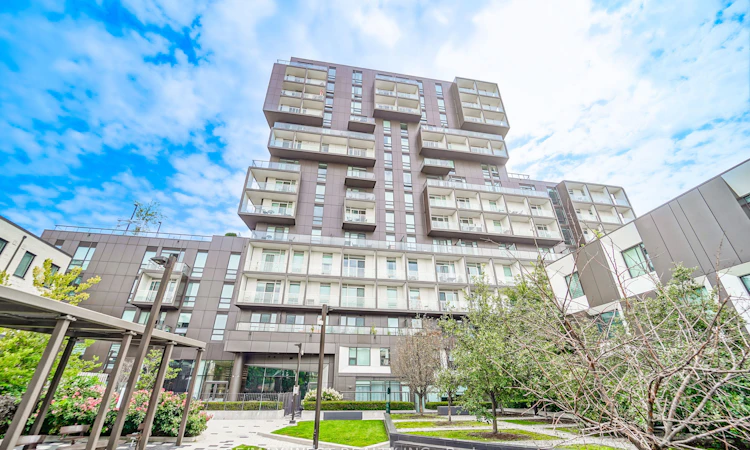203-80 Vanauley Street