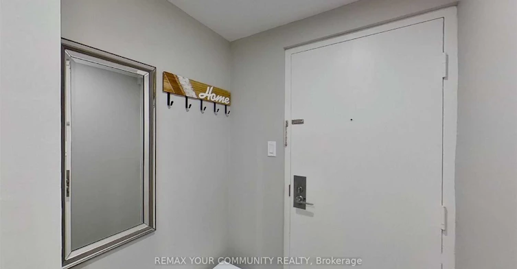 1601-55 Centre Avenue, Toronto, ON, M5G 2H5 - 2