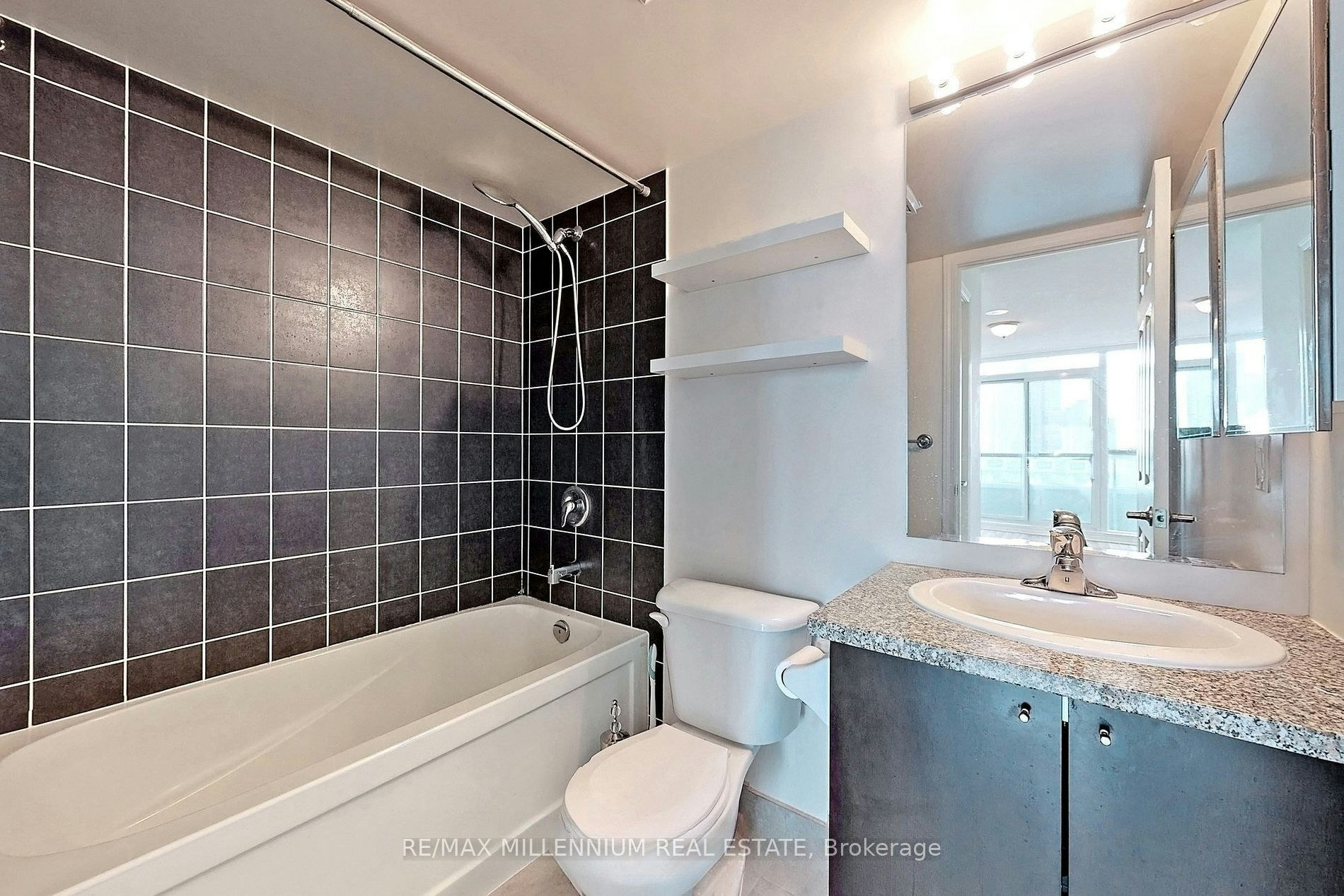 1508-25 Lower Simcoe Street, Toronto, ON, M5J 0C8 - 28